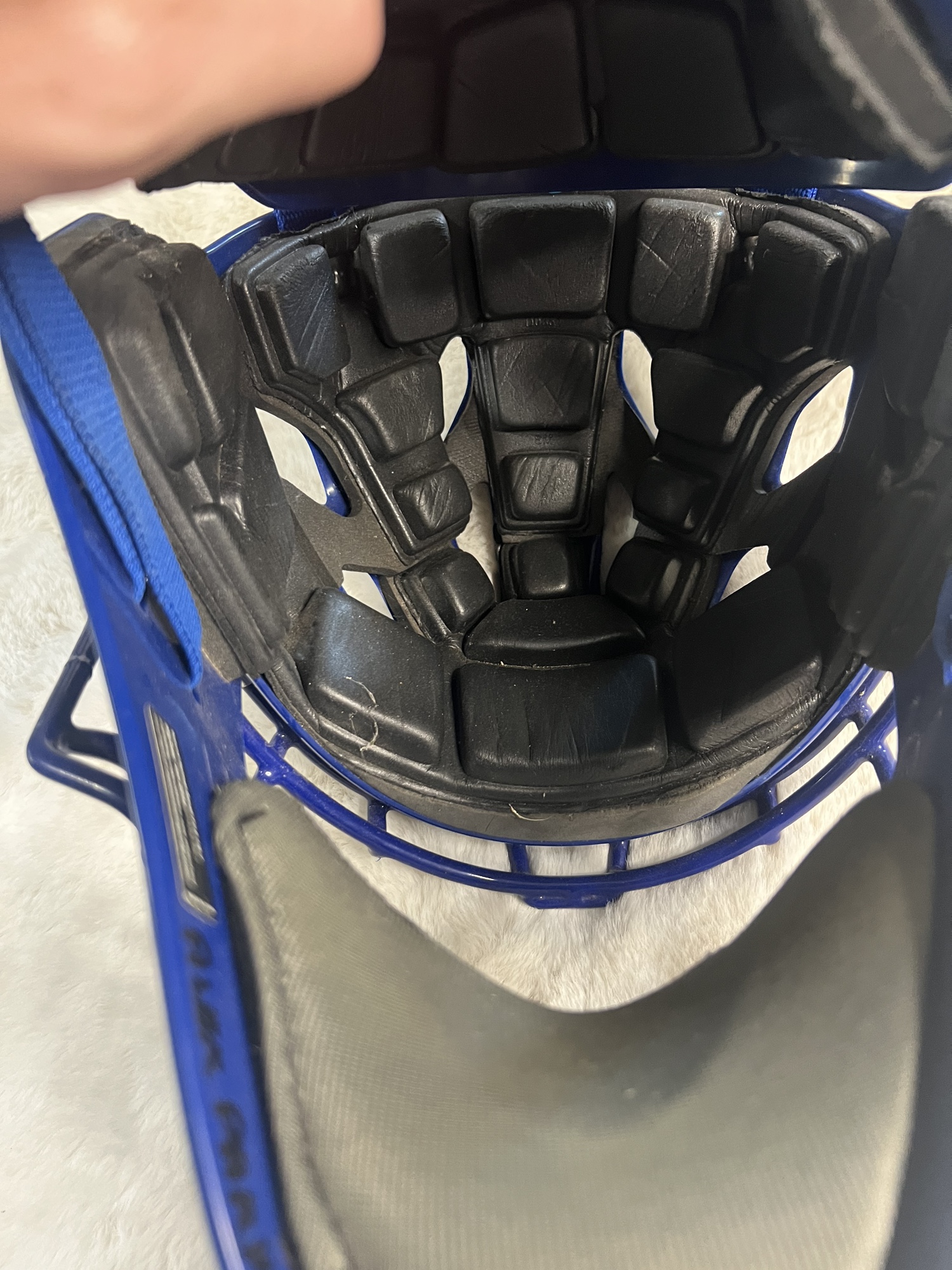 Easton Catchers Mask Blue SidelineSwap