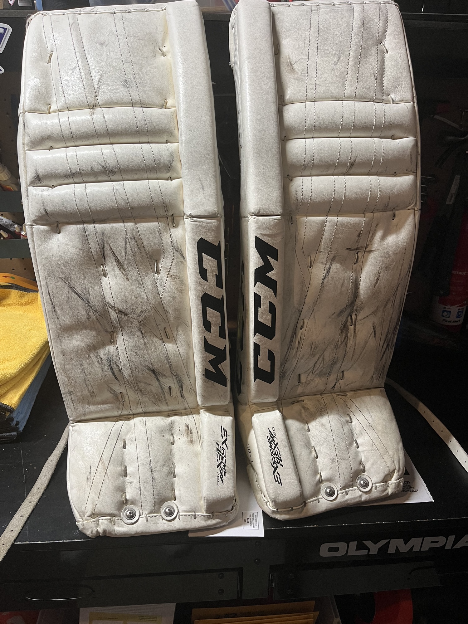 Used 30" CCM Extreme Flex lll Goalie Leg Pads With Vaughn Knee Pads
