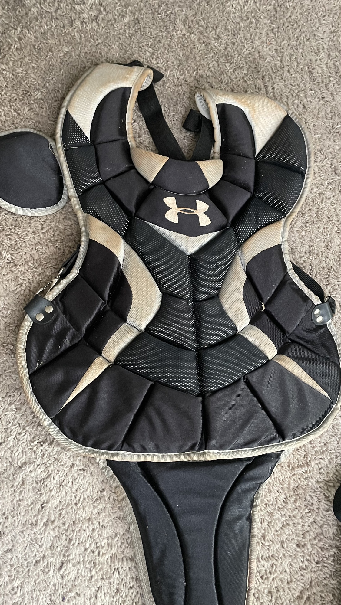 Under Armour catchers gear SidelineSwap