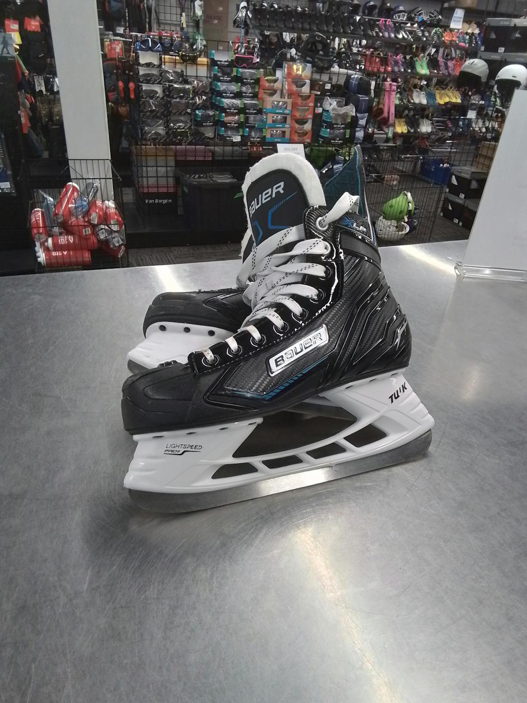 Used Bauer Xlp Senior 7 Ice Hockey Skates SidelineSwap