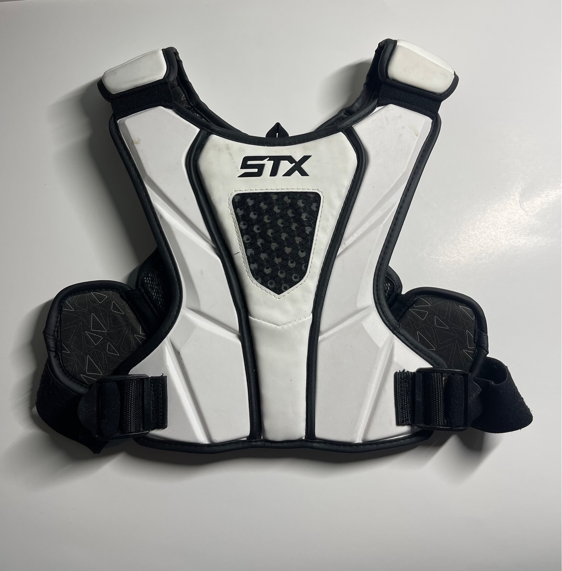Medium STX Cell IV Shoulder Pads SidelineSwap