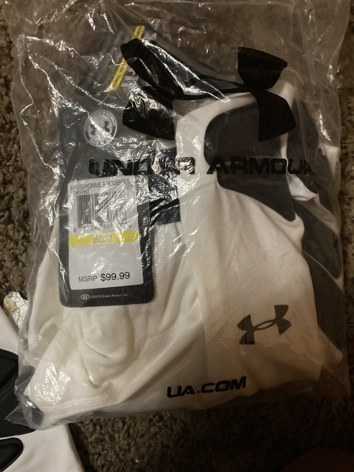 12 NEW Under Armour Camo And White, Gameday 5 And 7 Pad Football