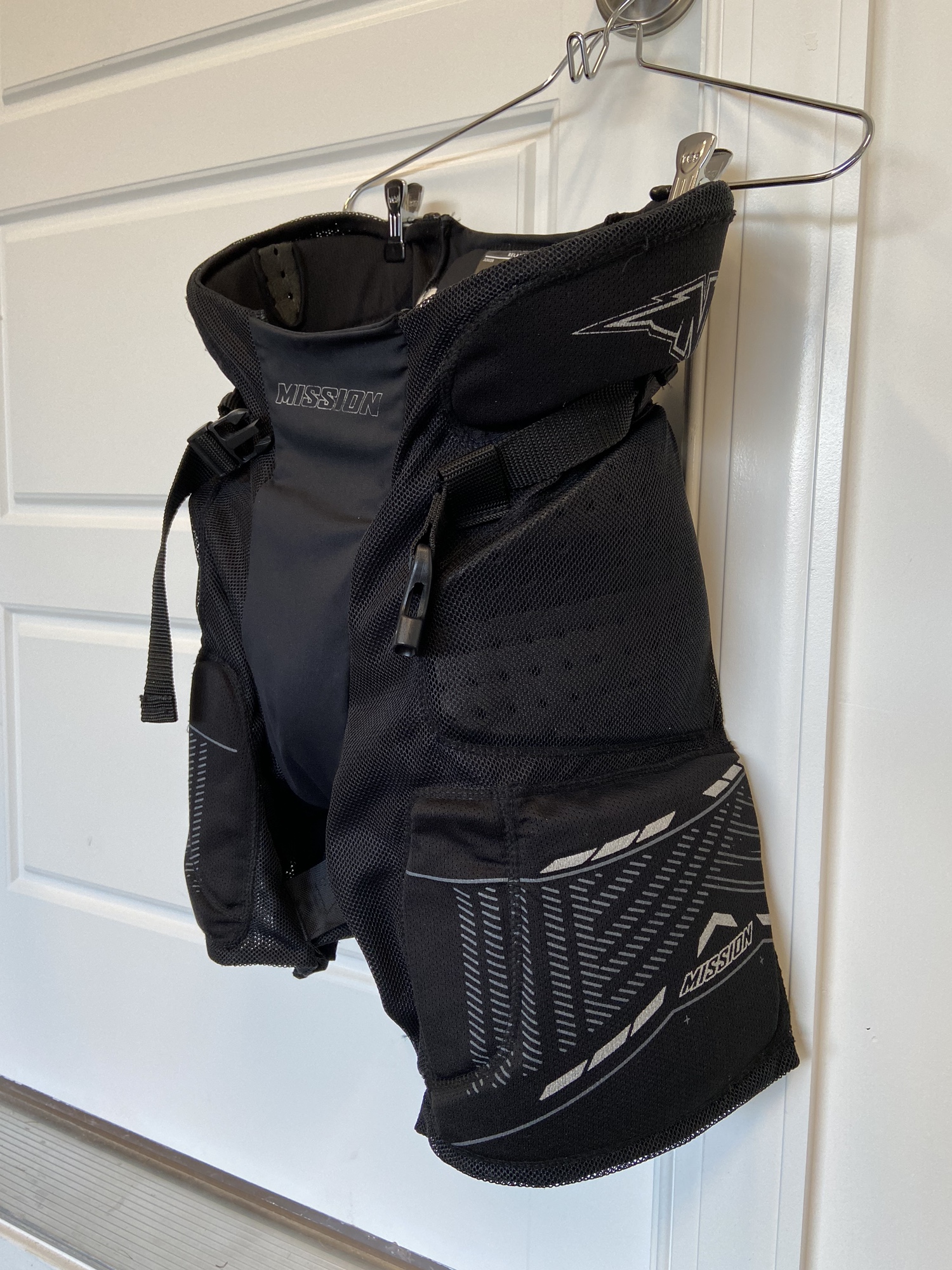 Mission Inhaler Core Inline Hockey Girdle Junior SidelineSwap