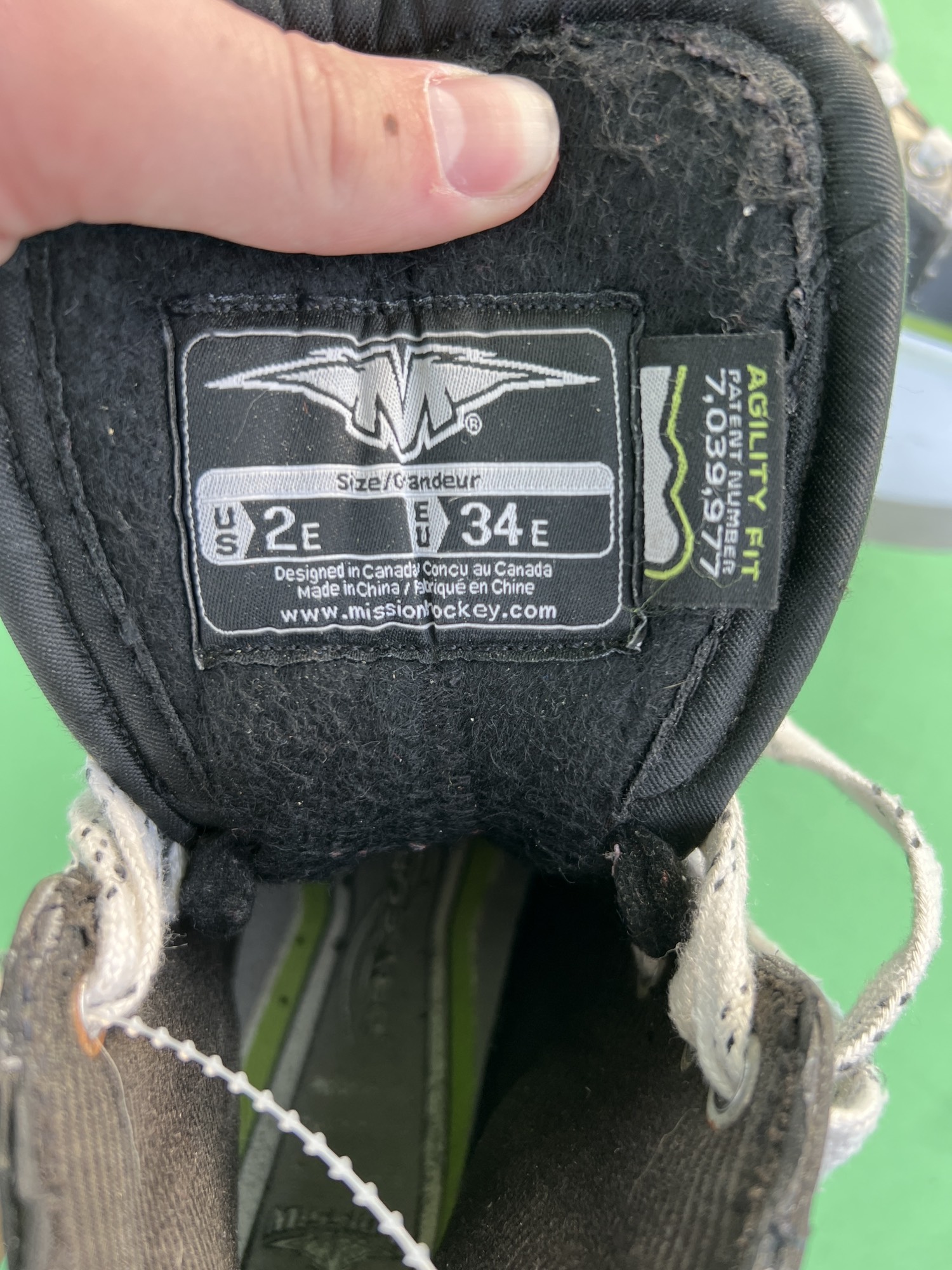 Used Mission Fuel Hockey Skates E&W (Wide) 2.0 Junior SidelineSwap