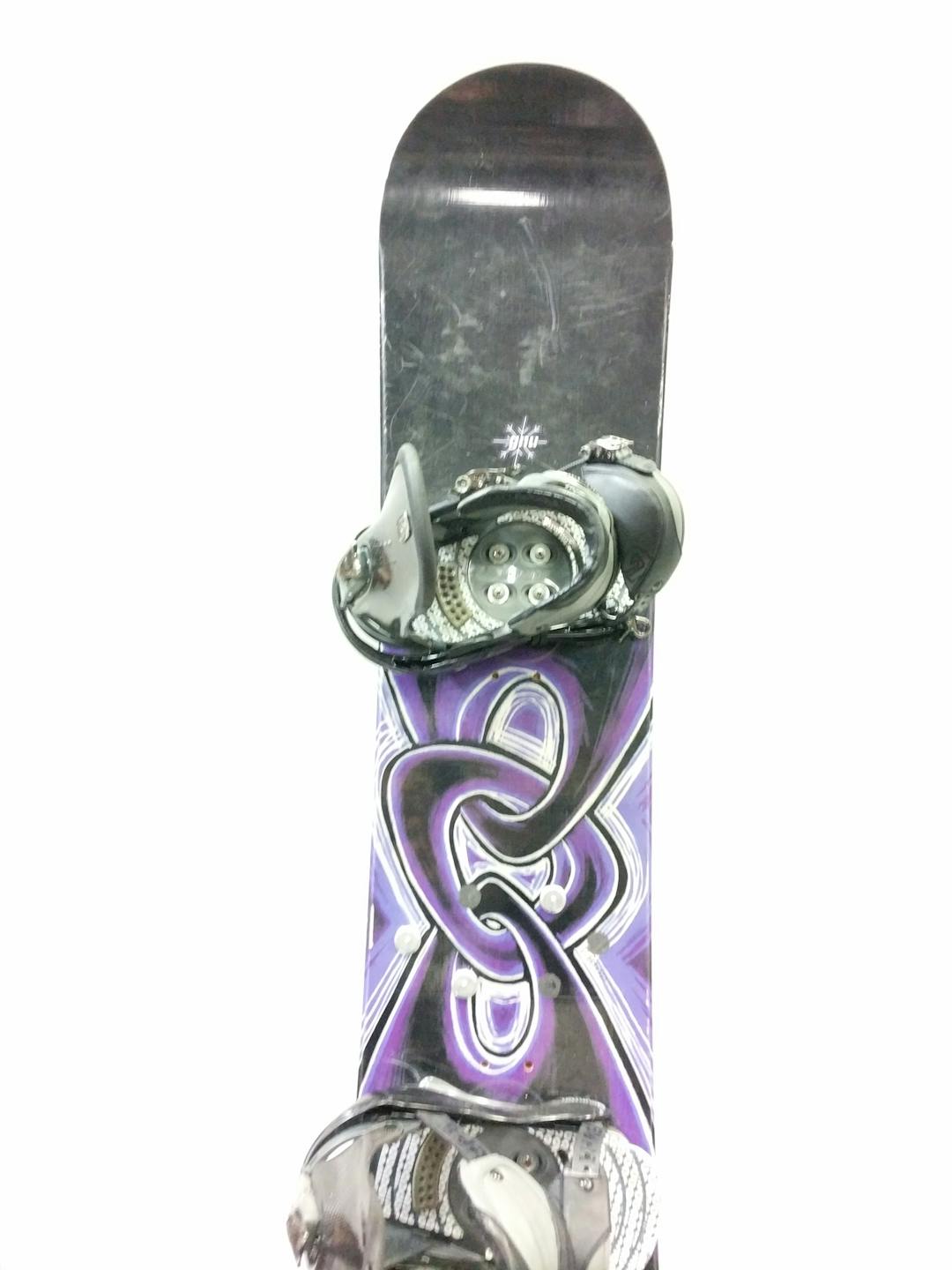 Used Gnu Carbon High Beam 157 Cm Men's Snowboard Combo SidelineSwap