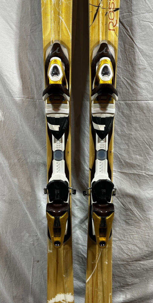 Rossignol Attraxion 6 162cm 126-74-105 r=13m Skis Saphir 110