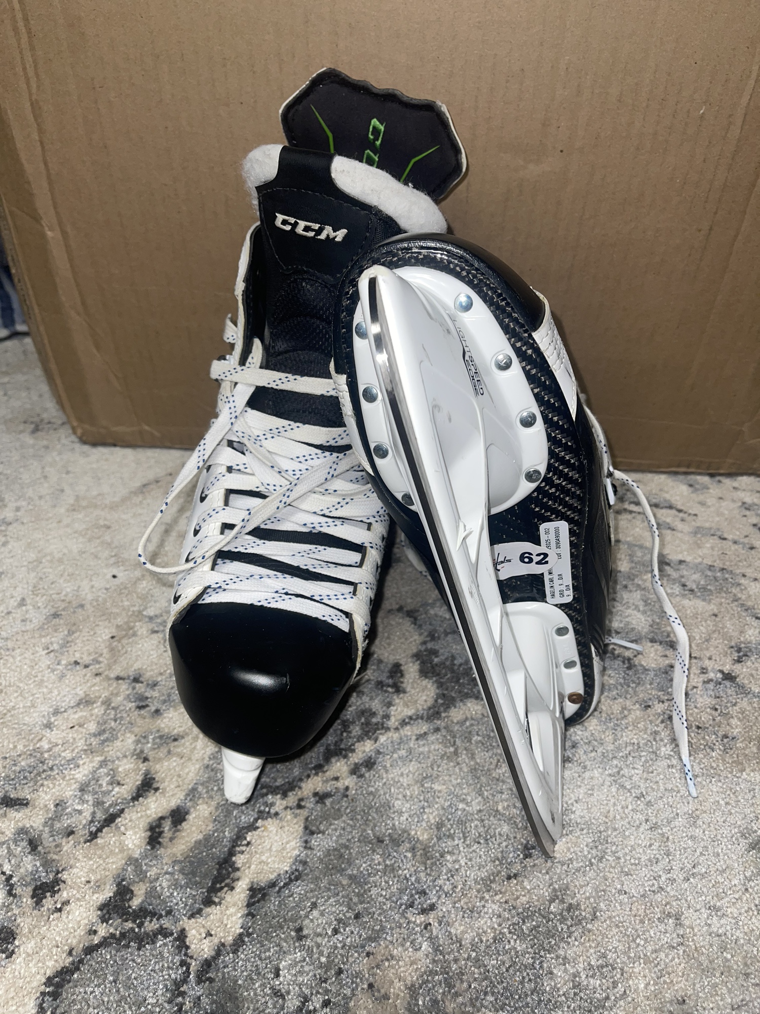 Capitals Hagelin CCM Pro Stock White Ribcore 50K Hockey Skates Size 9 D