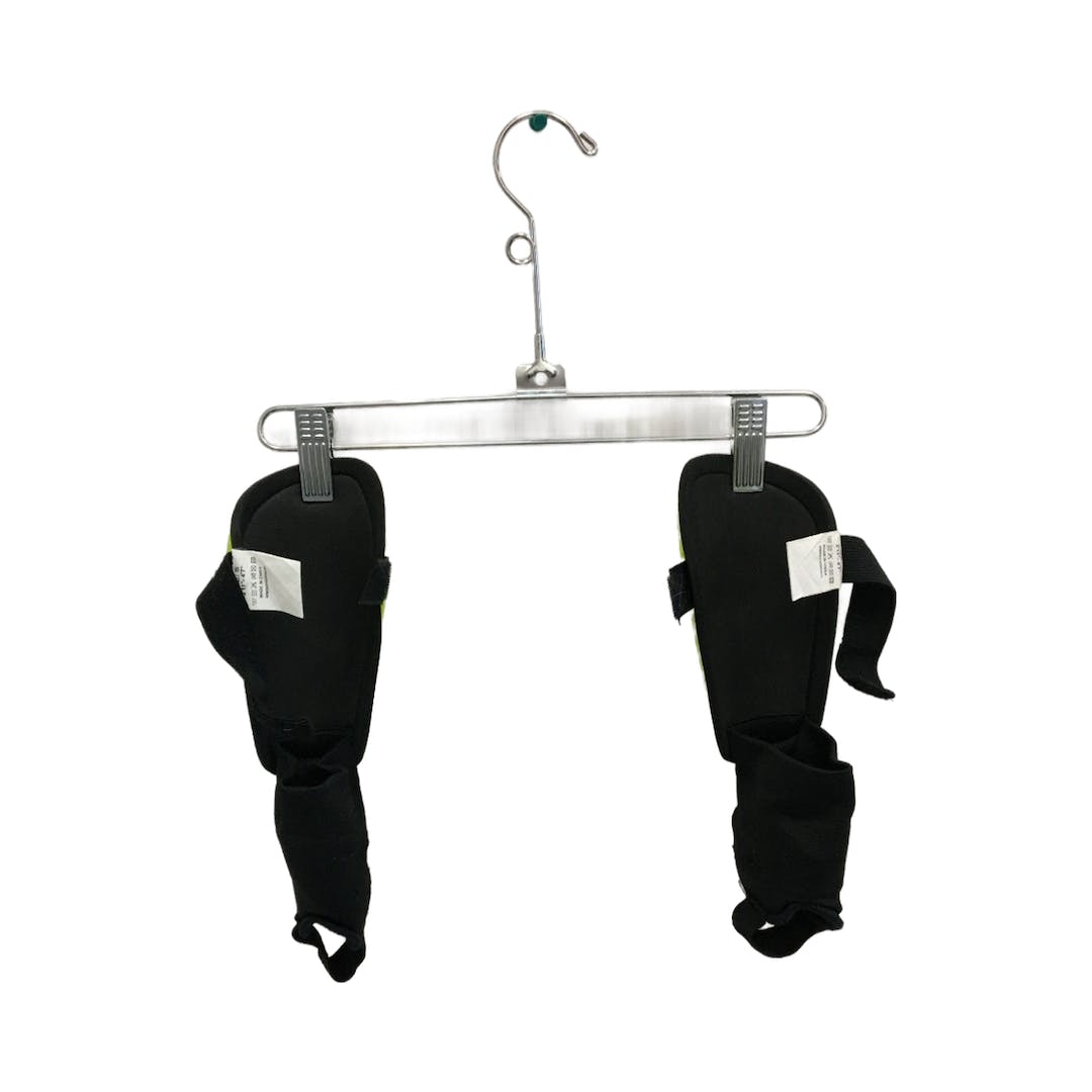 umbro soccer shin guards