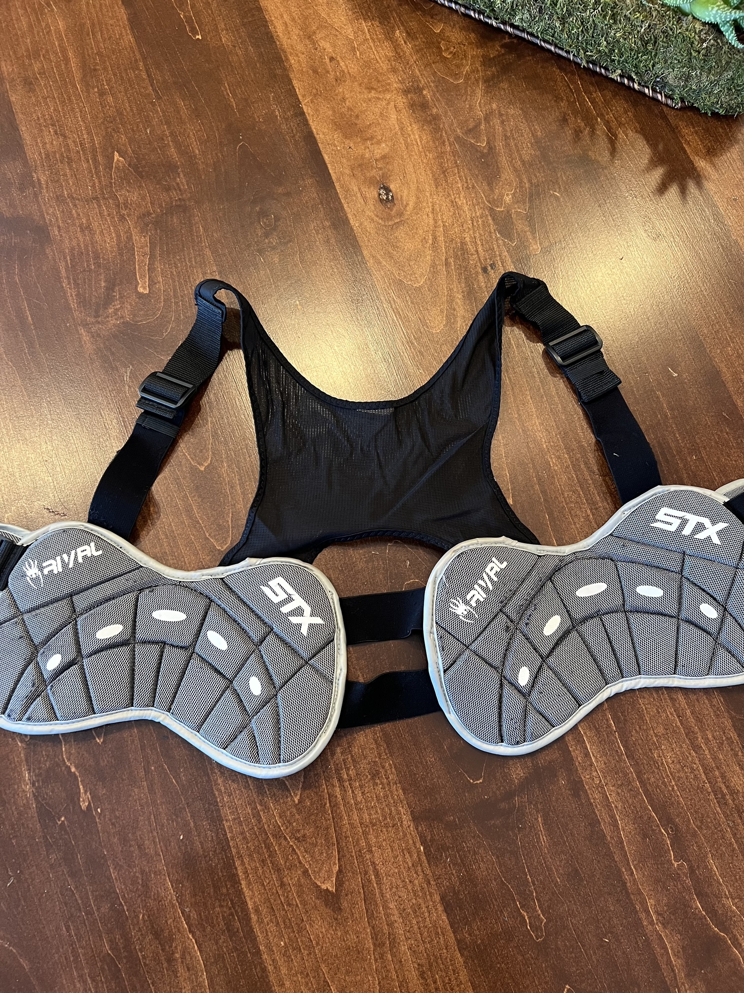 Rival STX rib protector SidelineSwap