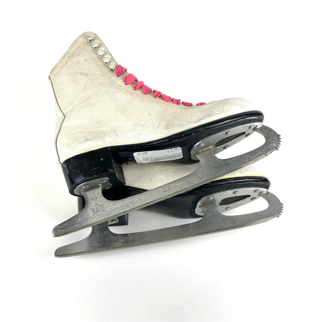 Used Ccm Women's Figure Skates Senior 7 SidelineSwap