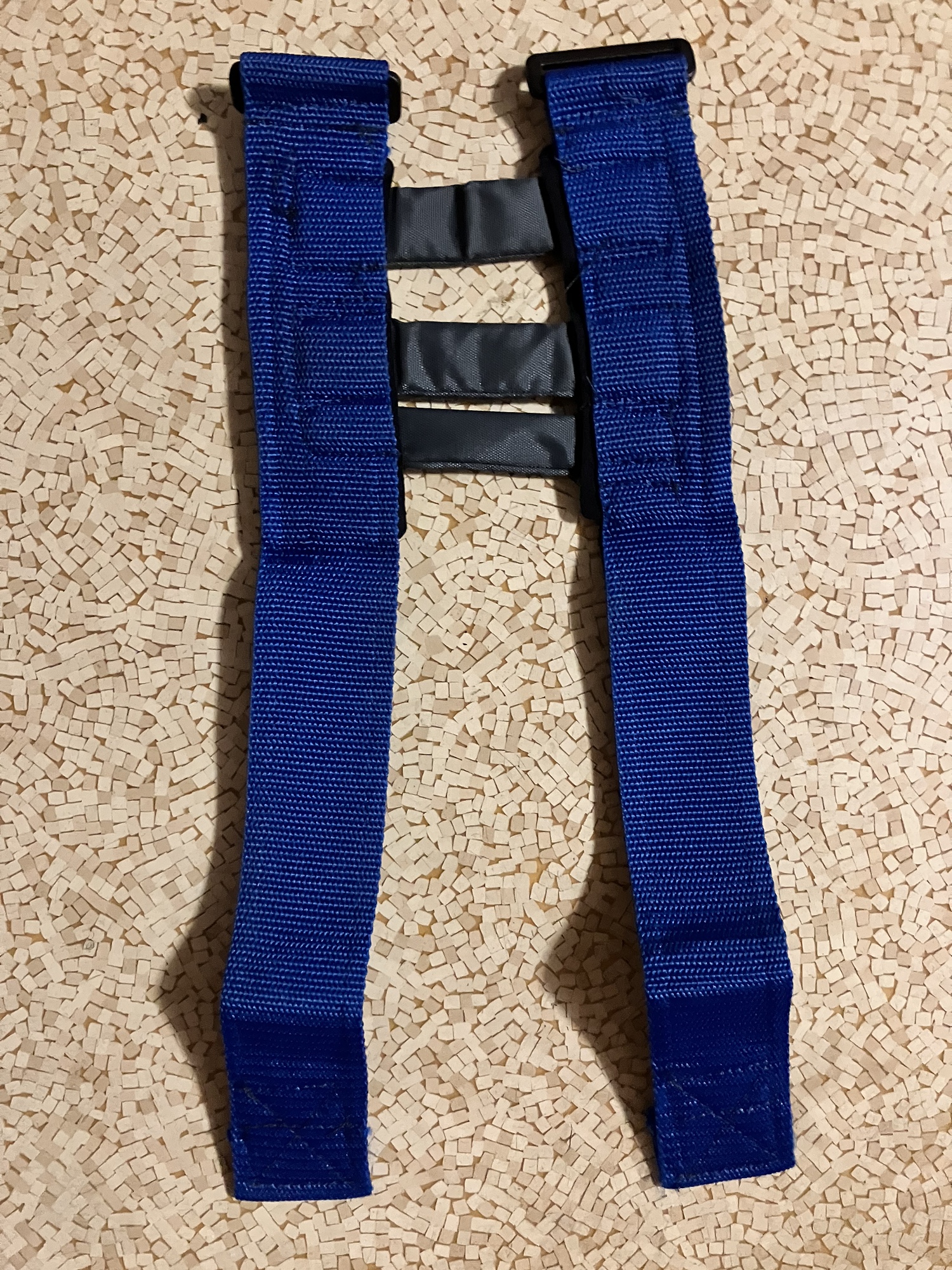 ThrowMax Lefty throwing brace. SidelineSwap