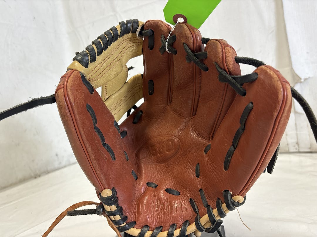 Used Wilson A550 A05rb20d11 11" Leather Junior Baseball Fielders Glove