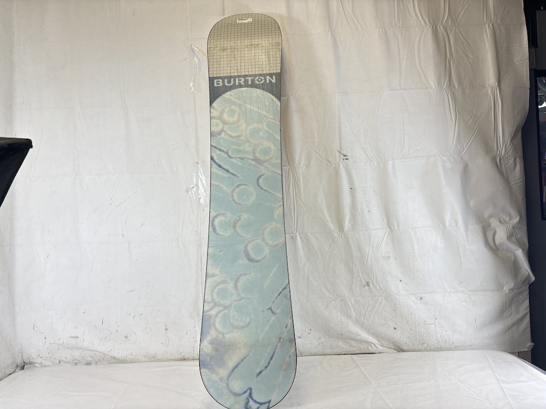 Used Burton Charger 142 Cm Snowboard SidelineSwap