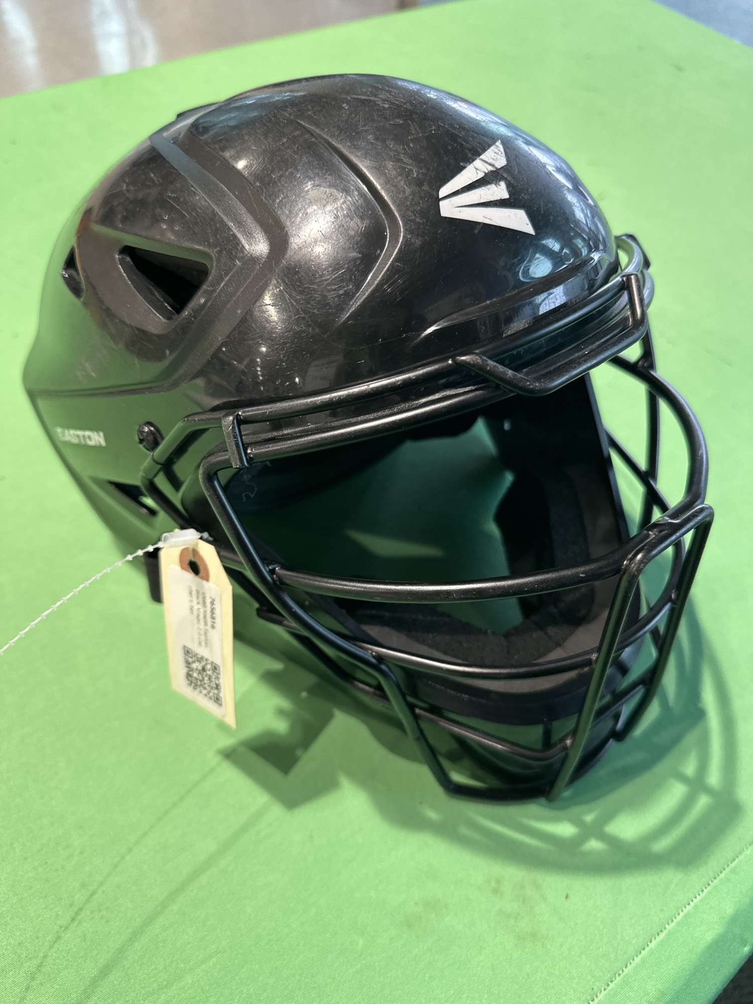 Used Youth Easton Black Magic 2.0 Catcher's Set SidelineSwap