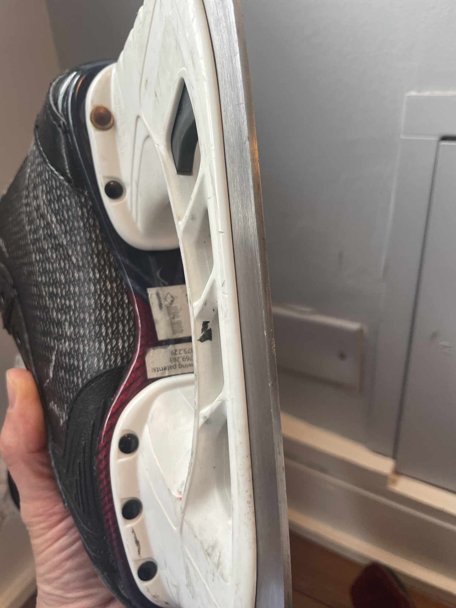 bauer vapor x700 junior skates