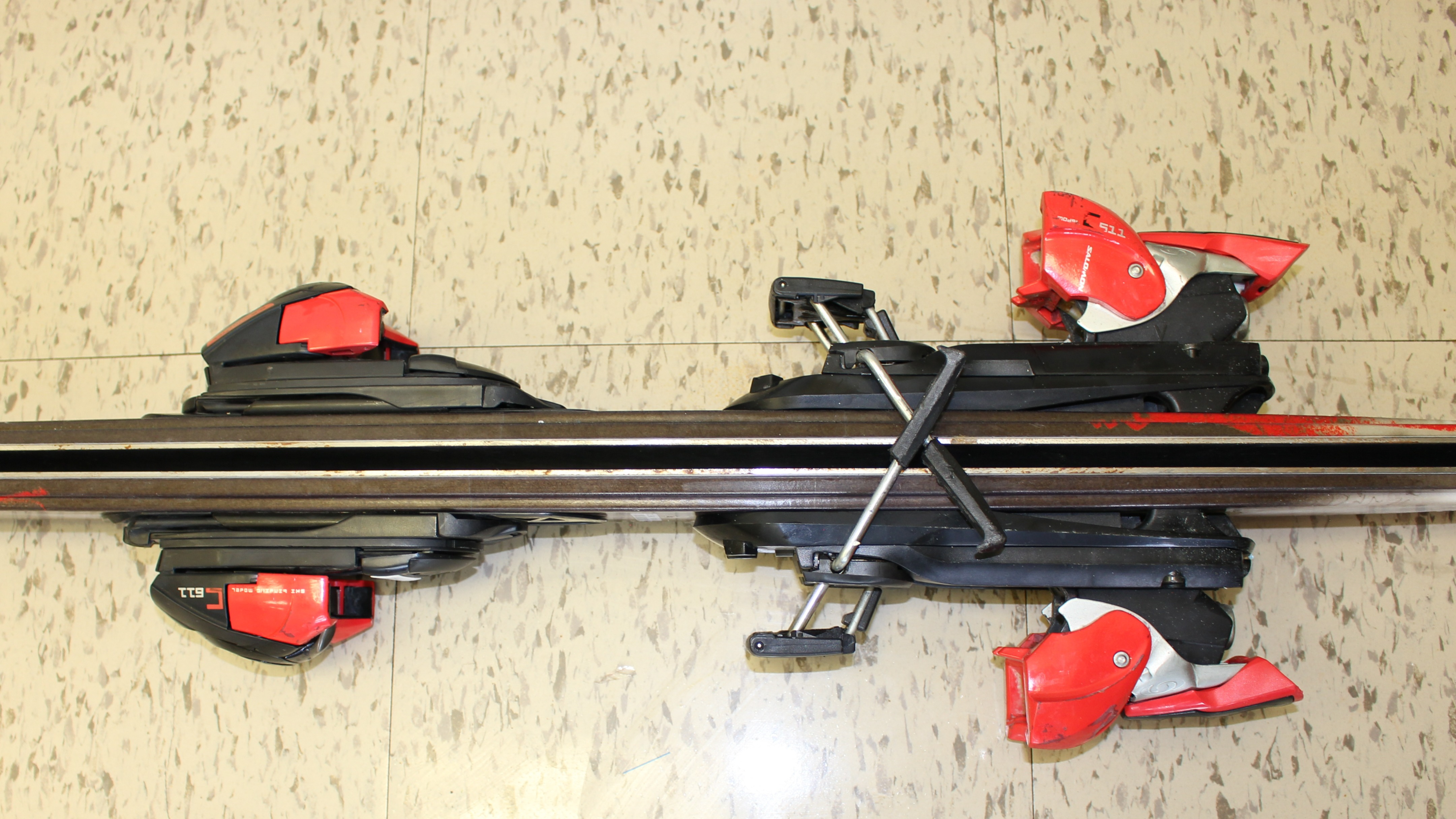 Used Unisex Salomon 165 cm Scrambler 55 Spaceframe Skis With