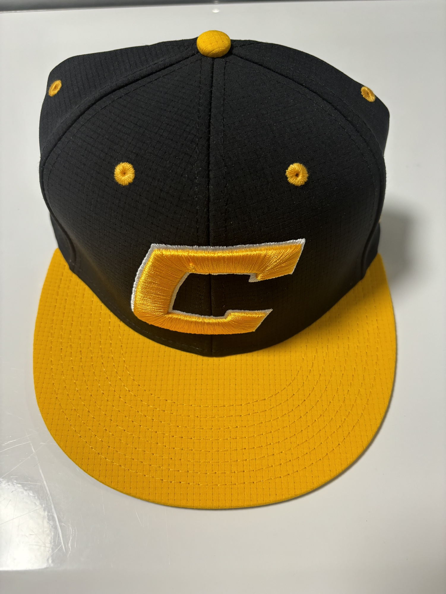 Canes Baseball Fitted Hat by Under Armour Size Small SidelineSwap