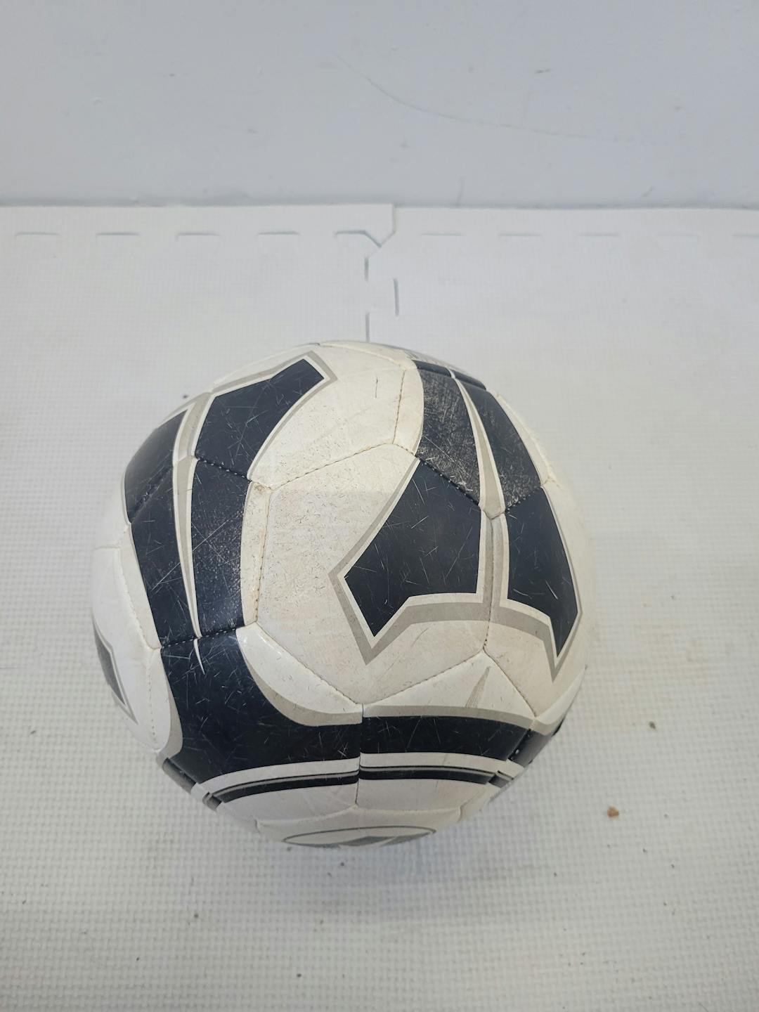 Used Baden Soccer Ball 5 Soccer Balls SidelineSwap