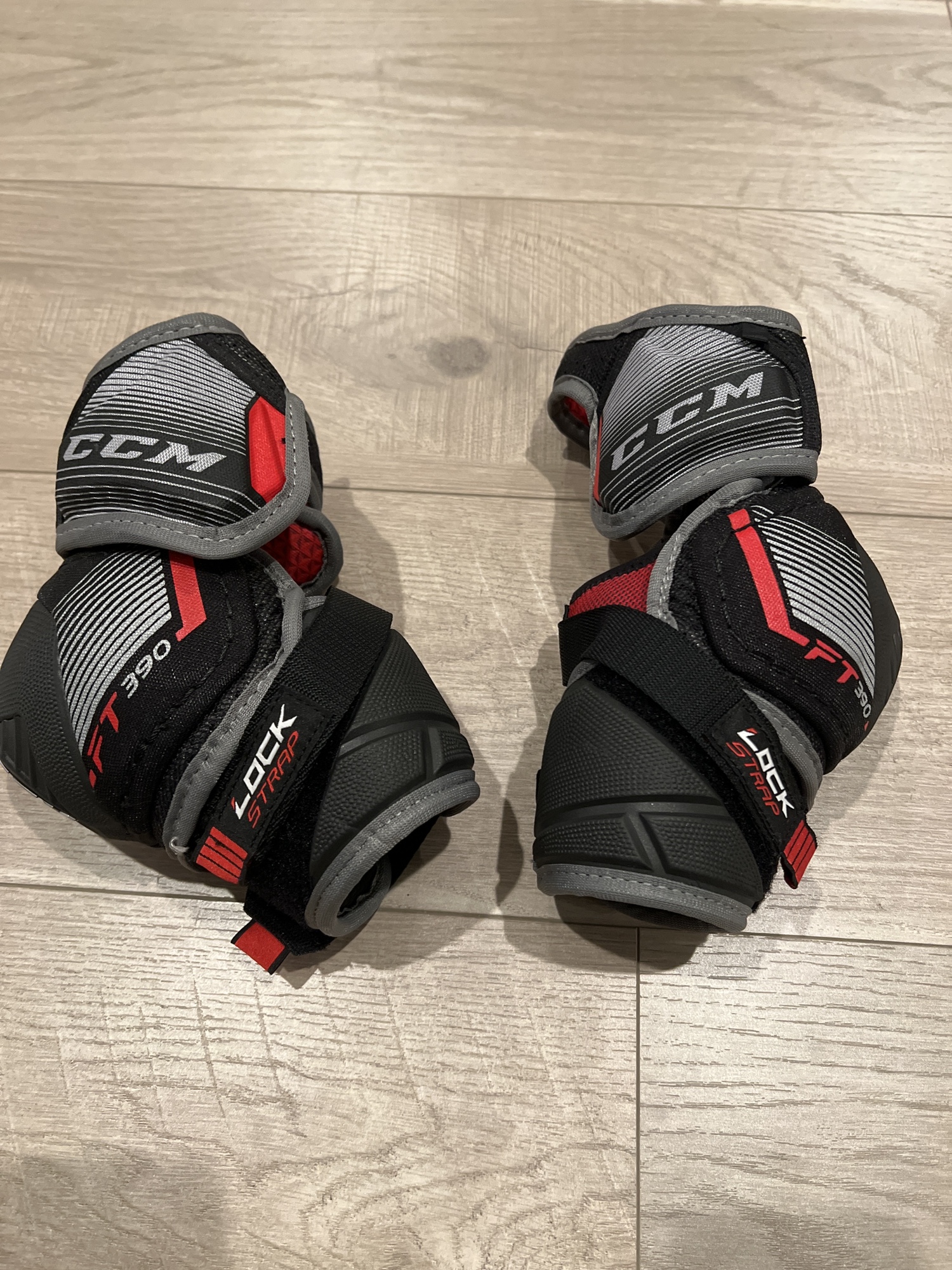 CCM FT390 Jetspeed Jr. small elbow pads SidelineSwap