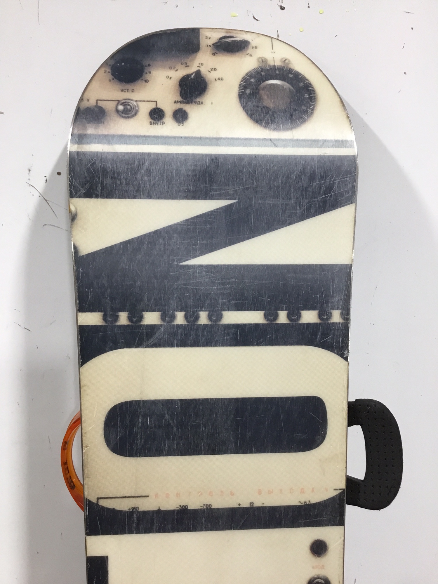 147 Burton Blunt snowboard | SidelineSwap | Buy and Sell on