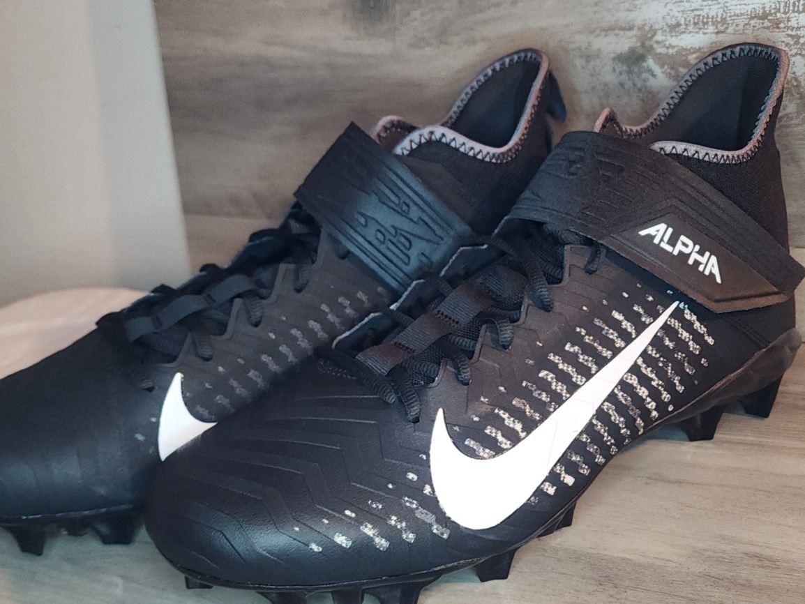 size 15 football cleats wide