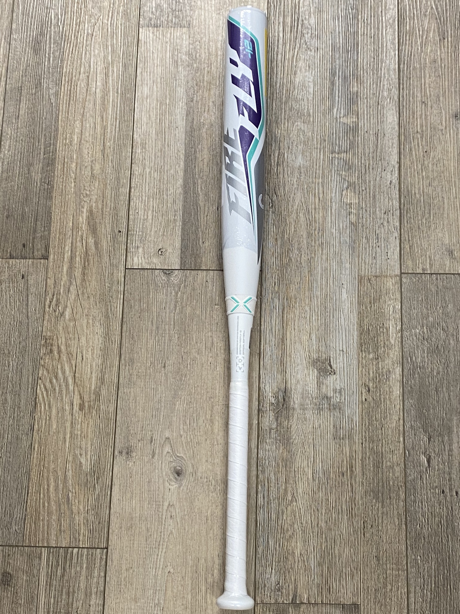 New Easton Firefly 2023 Composite (12) 18 oz 30" Firefly Bat