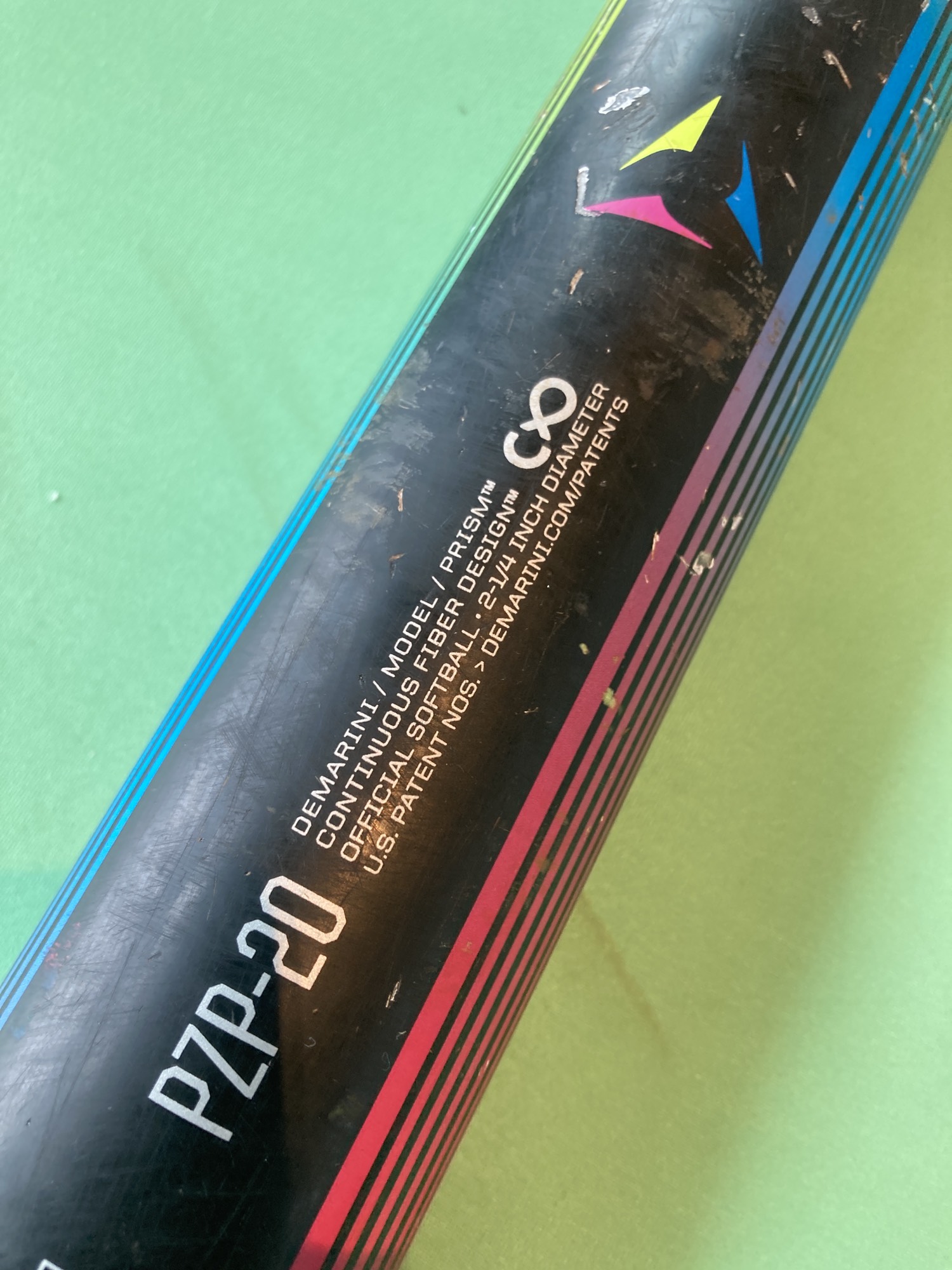 Black Used 2020 DeMarini Prism Composite Bat (10) 23 oz 33" SidelineSwap