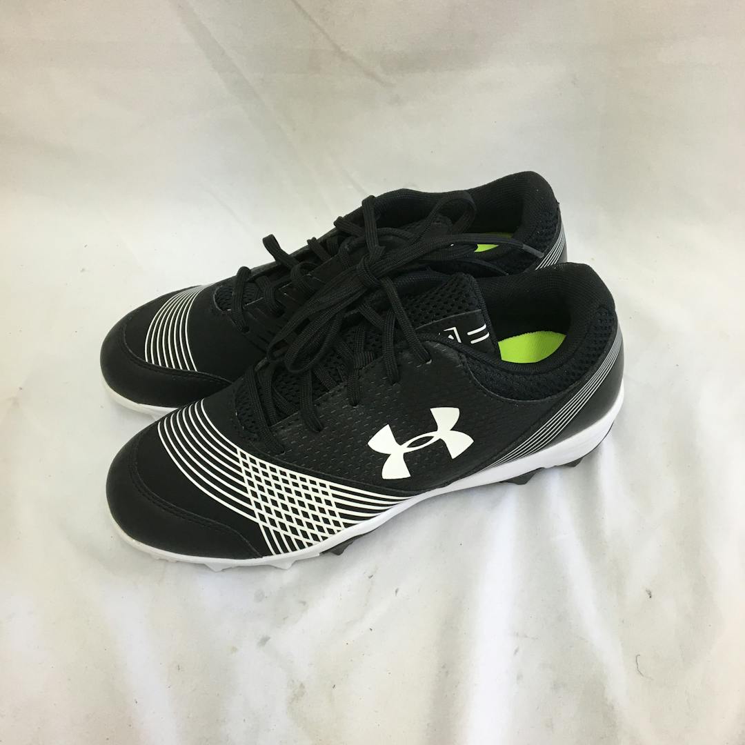under armour women's baseball & softball cleats