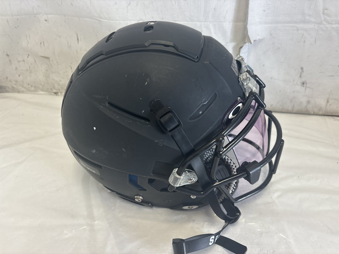 Used 2023 Schutt F7 Vtd Adult Md Football Helmet W Oakley Visor Near