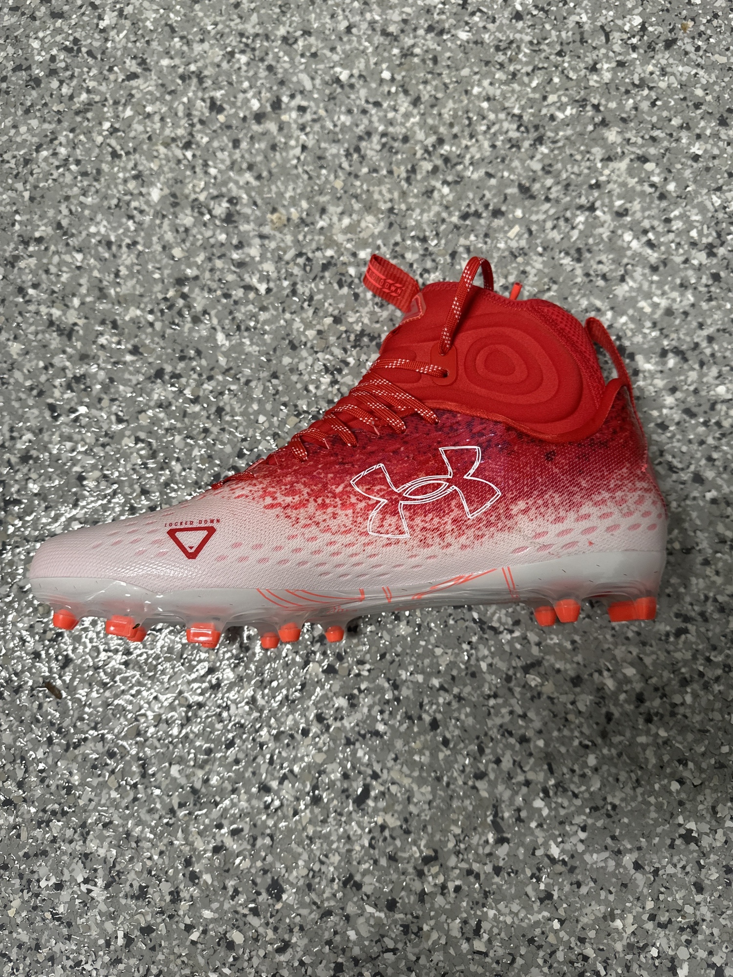 under armor women's cleats