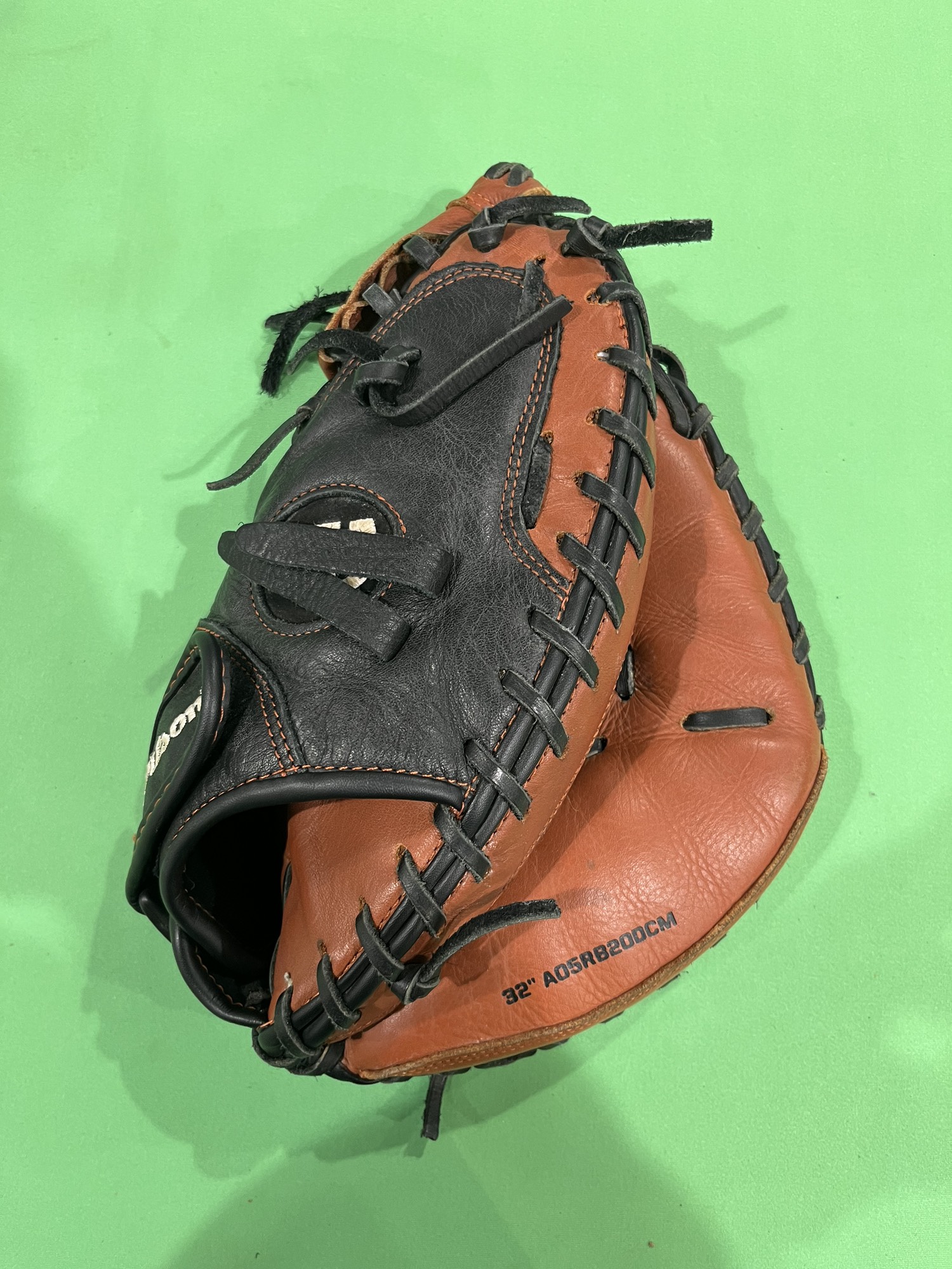 Dunhams Baseball Gloves - u3m2xuo