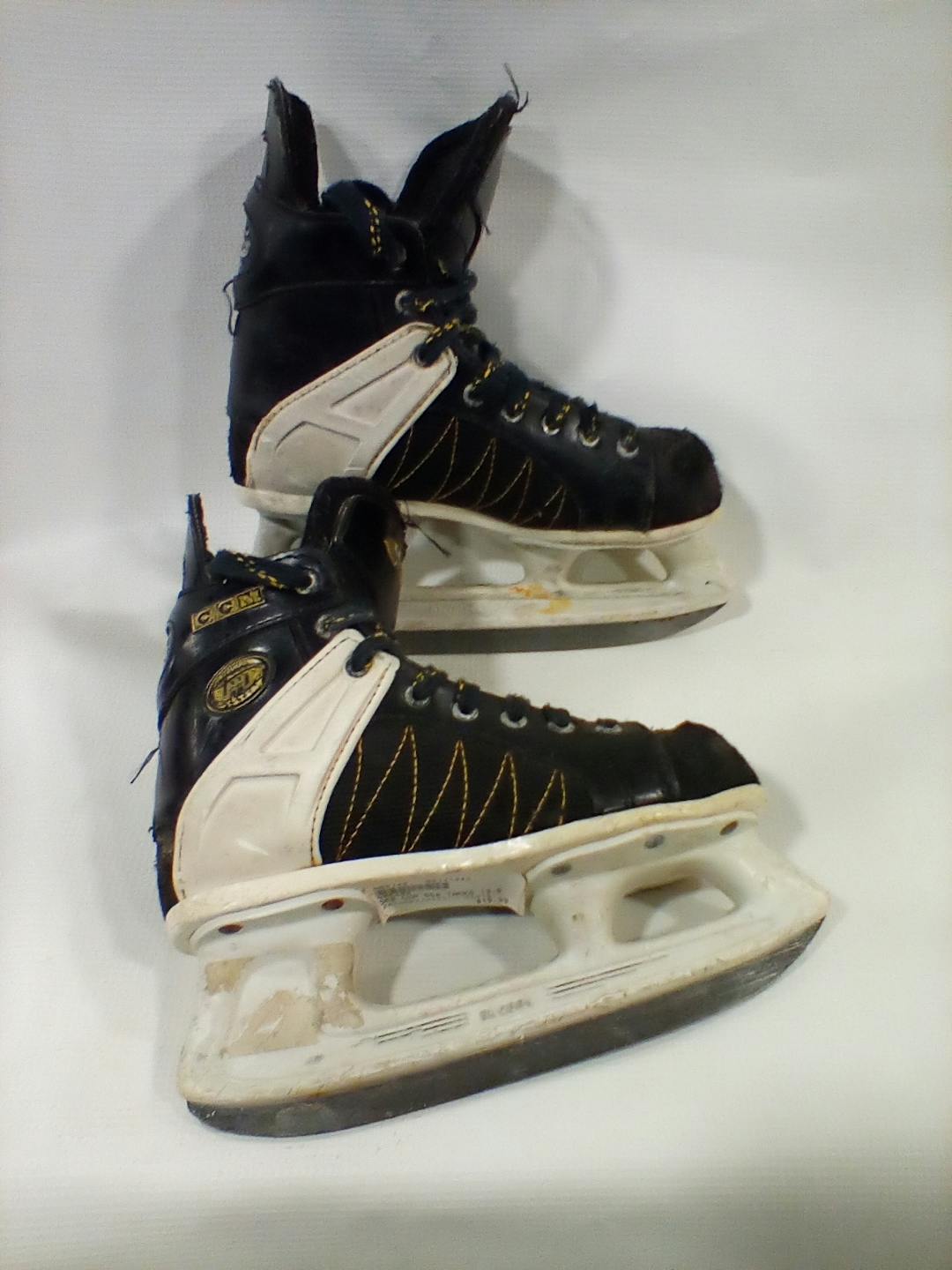 Used Ccm Ice Skates 13.5 Ice Hockey Skates SidelineSwap