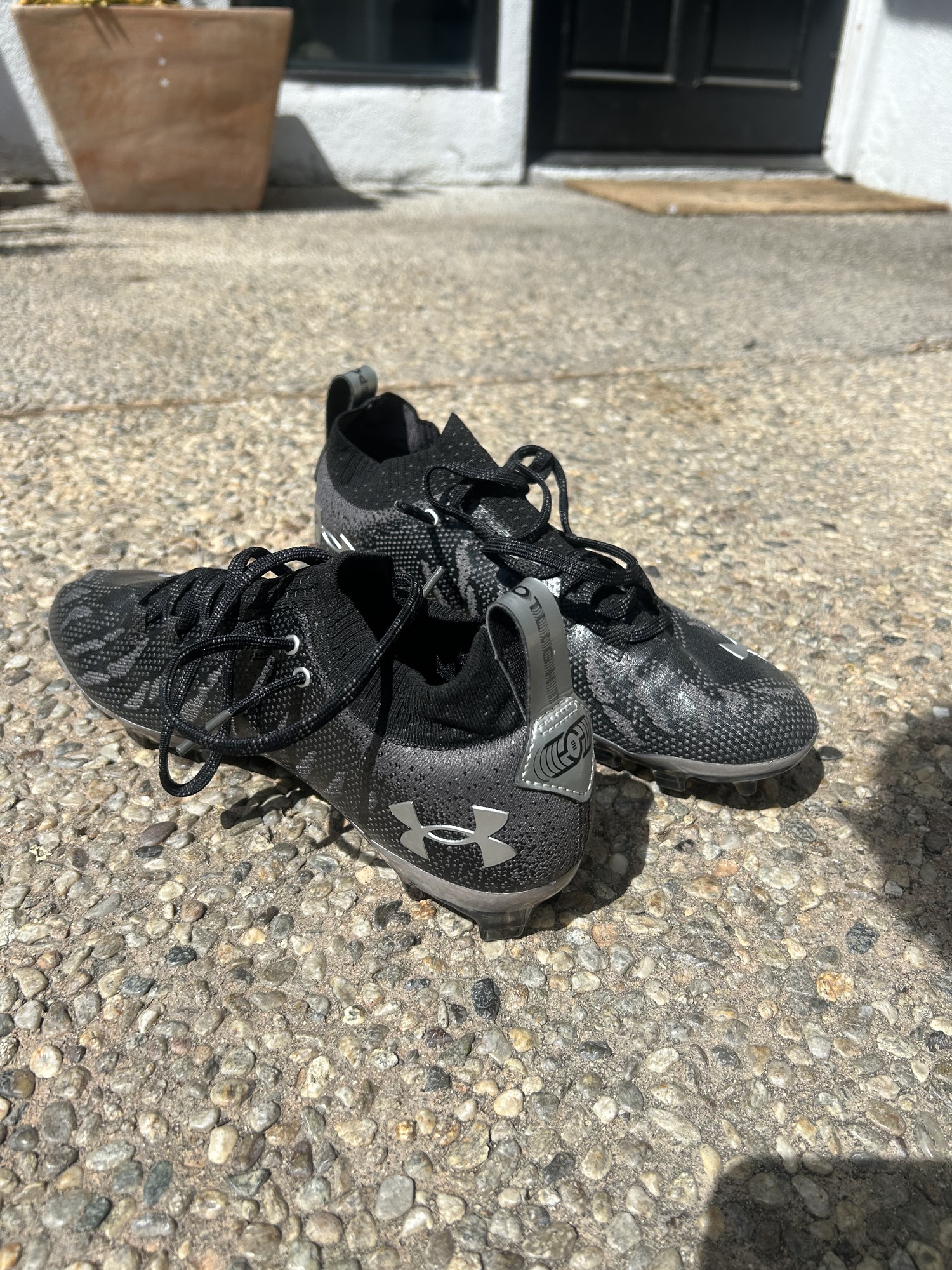 under armour track cleats