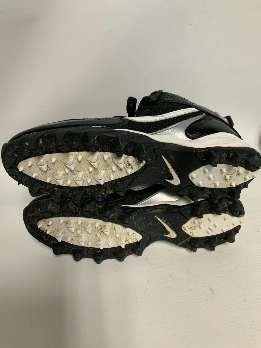 landshark football cleats