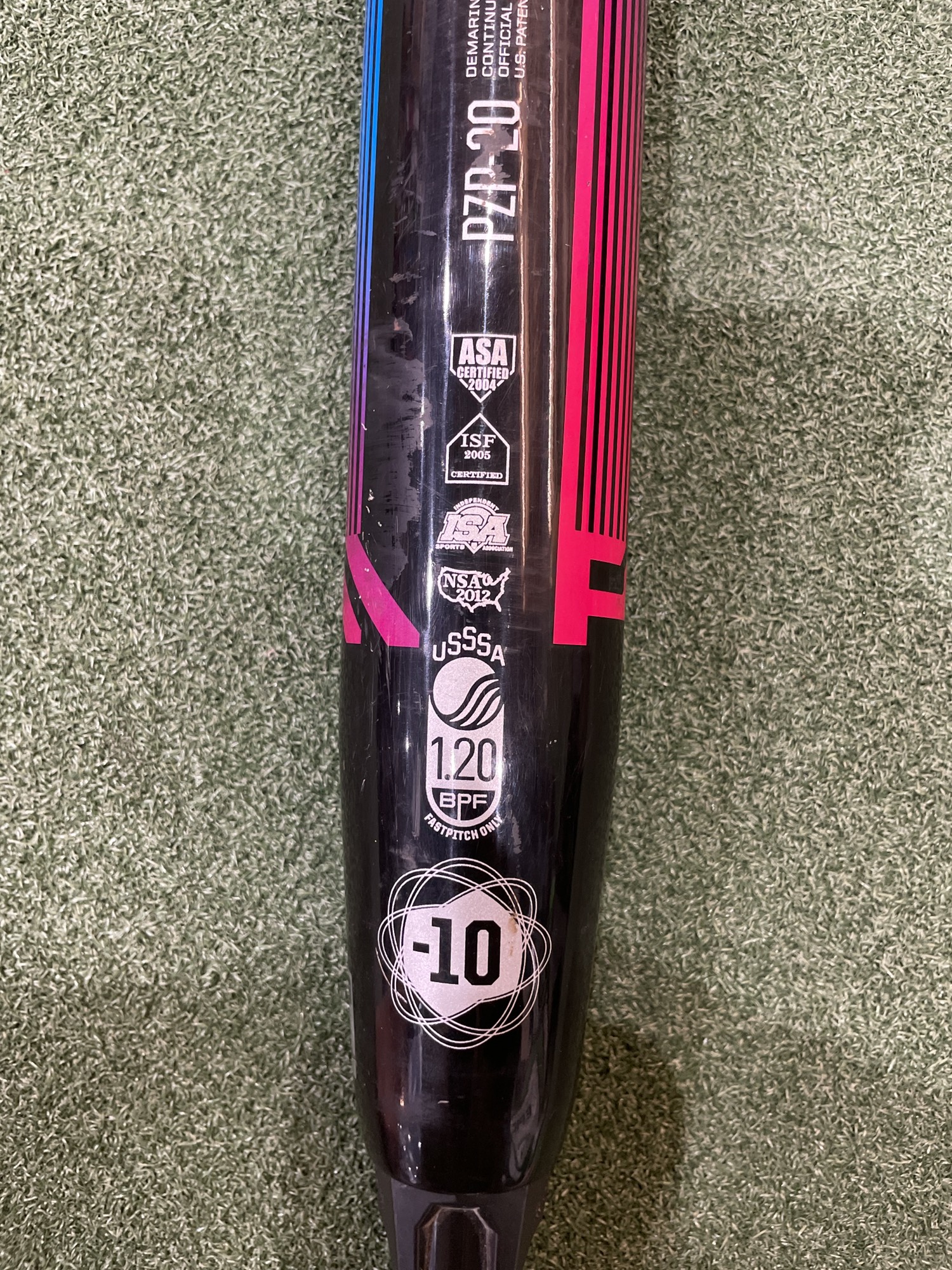 Black Used 2020 DeMarini Prism Composite Bat (10) 23 oz 33" SidelineSwap