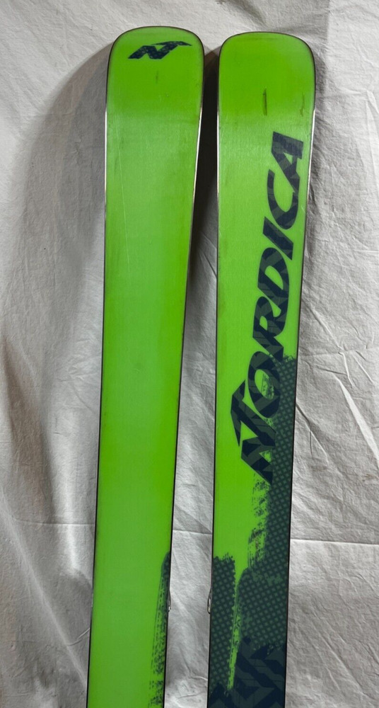 Nordica OMW 156cm 110-86-101 r=16m Freestyle Skis Atomic FFG 10