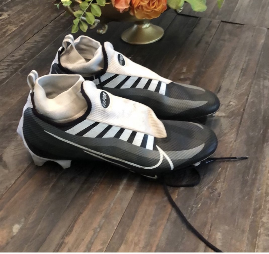 mens nike vapor cleats