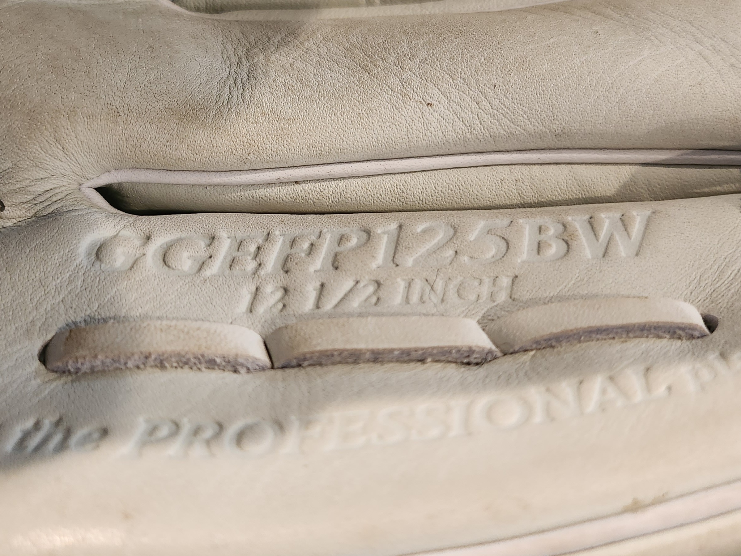 Used Rawlings Gold Glove Elite Baseball Glove 12.5" SidelineSwap