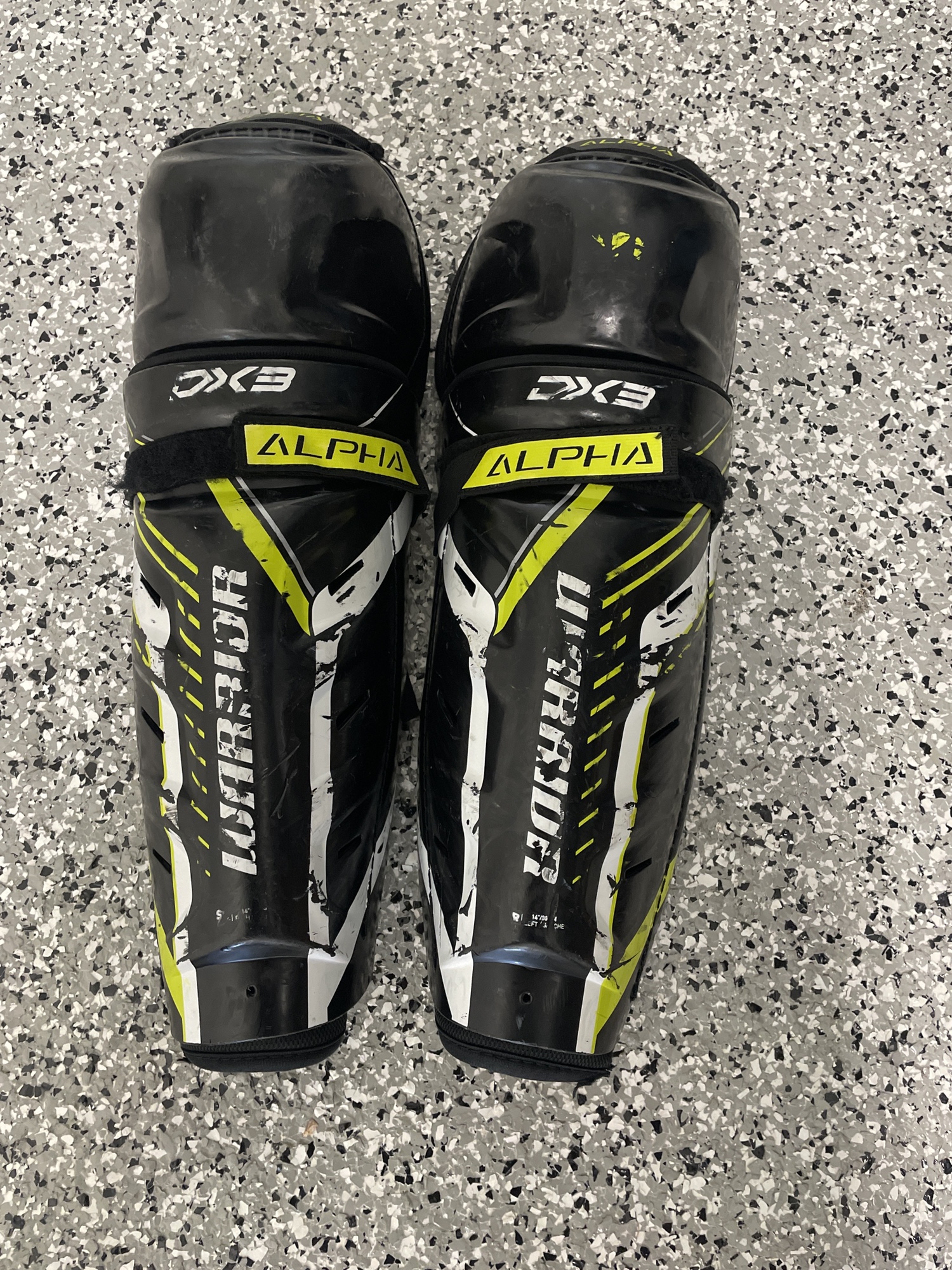 Used Senior Warrior 14" Pro Stock Alpha DX3 Shin Pads SidelineSwap