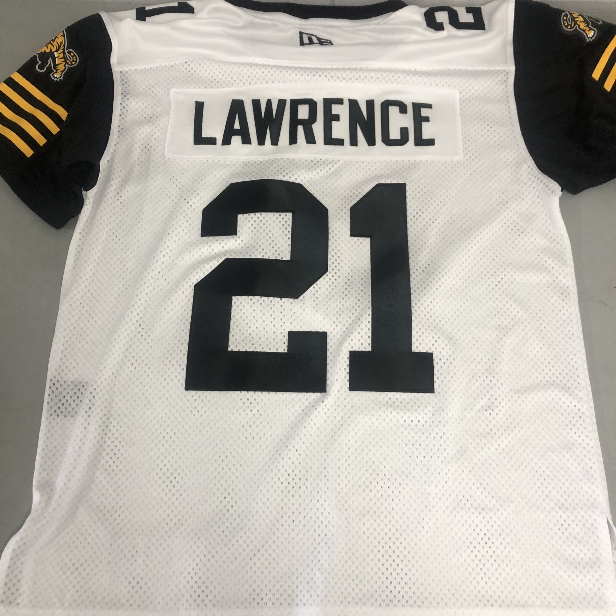 Hamilton Tigercats mens large jersey SidelineSwap