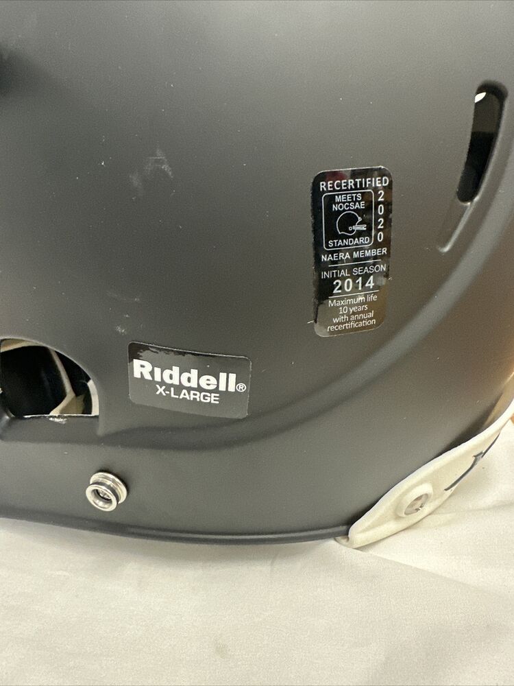 XENITH X2E 2014 Adult Matte Black Football Helmet With Chin Strap. Sz XL SidelineSwap