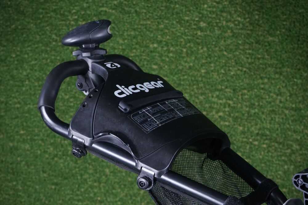 CLICGEAR MODEL 4 W/ STEERING KNOB PUSH PULL 3 WHEEL GOLF BAG PUSHER