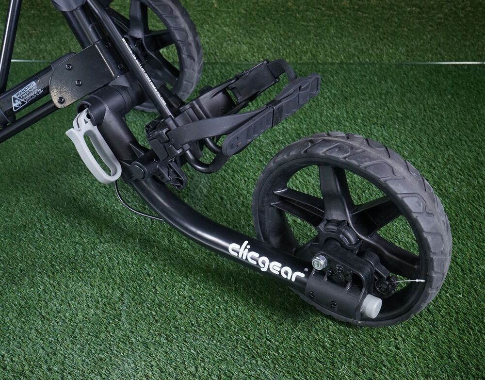 CLICGEAR MODEL 4 W/ STEERING KNOB PUSH PULL 3 WHEEL GOLF BAG PUSHER