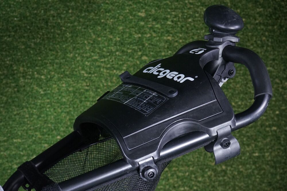 CLICGEAR MODEL 4 W/ STEERING KNOB PUSH PULL 3 WHEEL GOLF BAG PUSHER