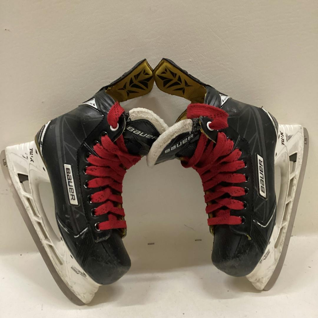 Used Bauer Supreme Ignite Pro Intermediate 4.0 Ice Hockey Skates