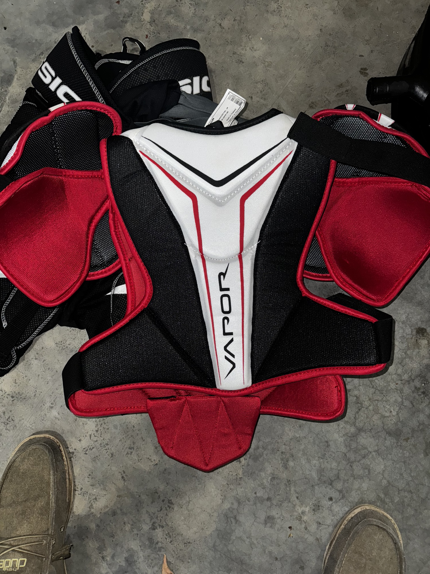 Bauer Vapor X80 Shoulder Pads SidelineSwap