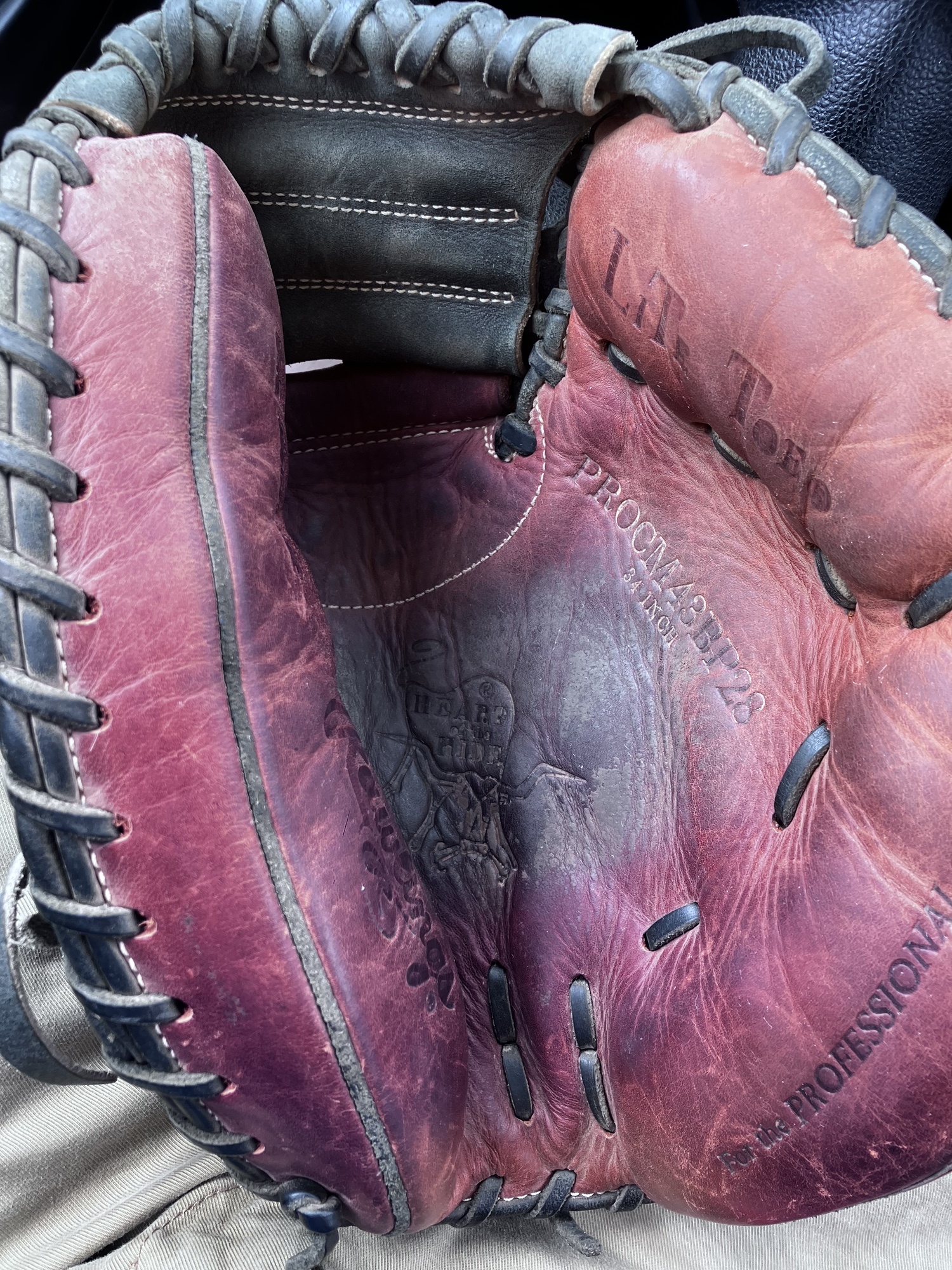 Used Right Hand Throw 34" Heart of the Hide Baseball Glove SidelineSwap