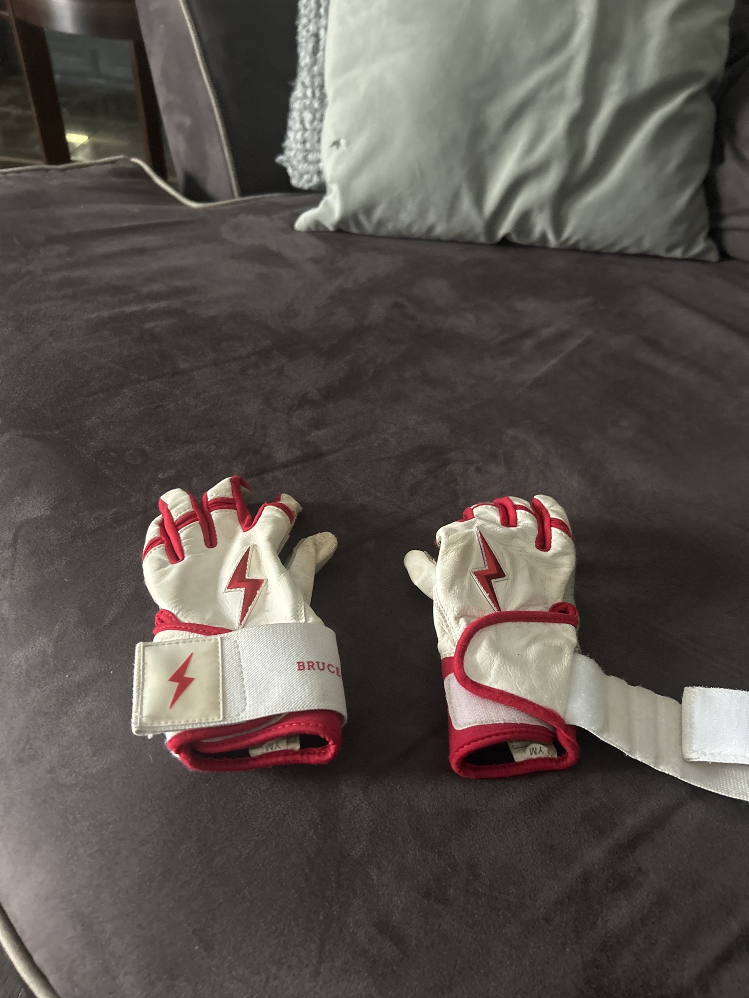 Used Medium Bruce Bolt Batting Gloves SidelineSwap