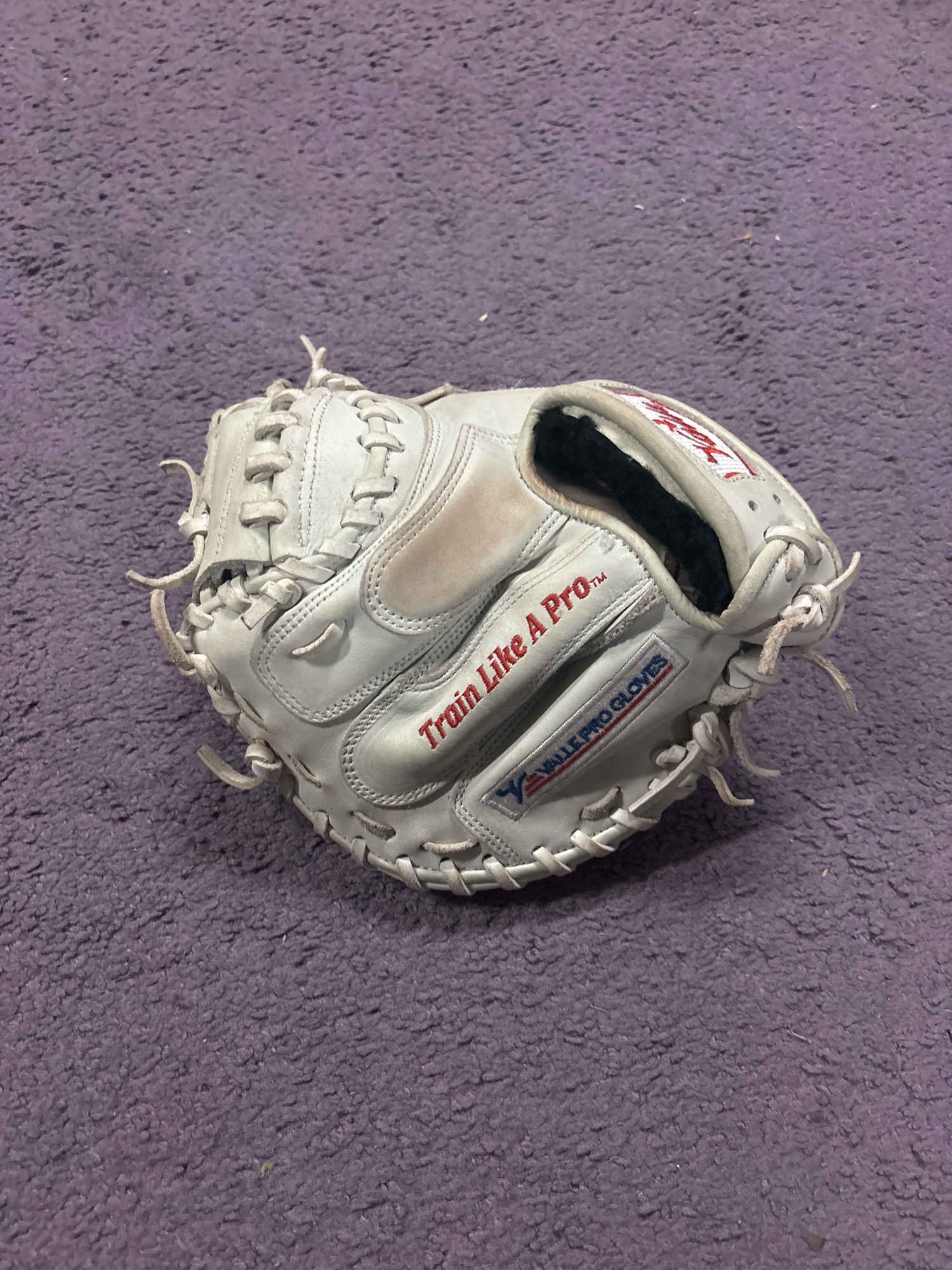 Infield Training Glove Valle Eagle 8S Strap-Back Small Pocket