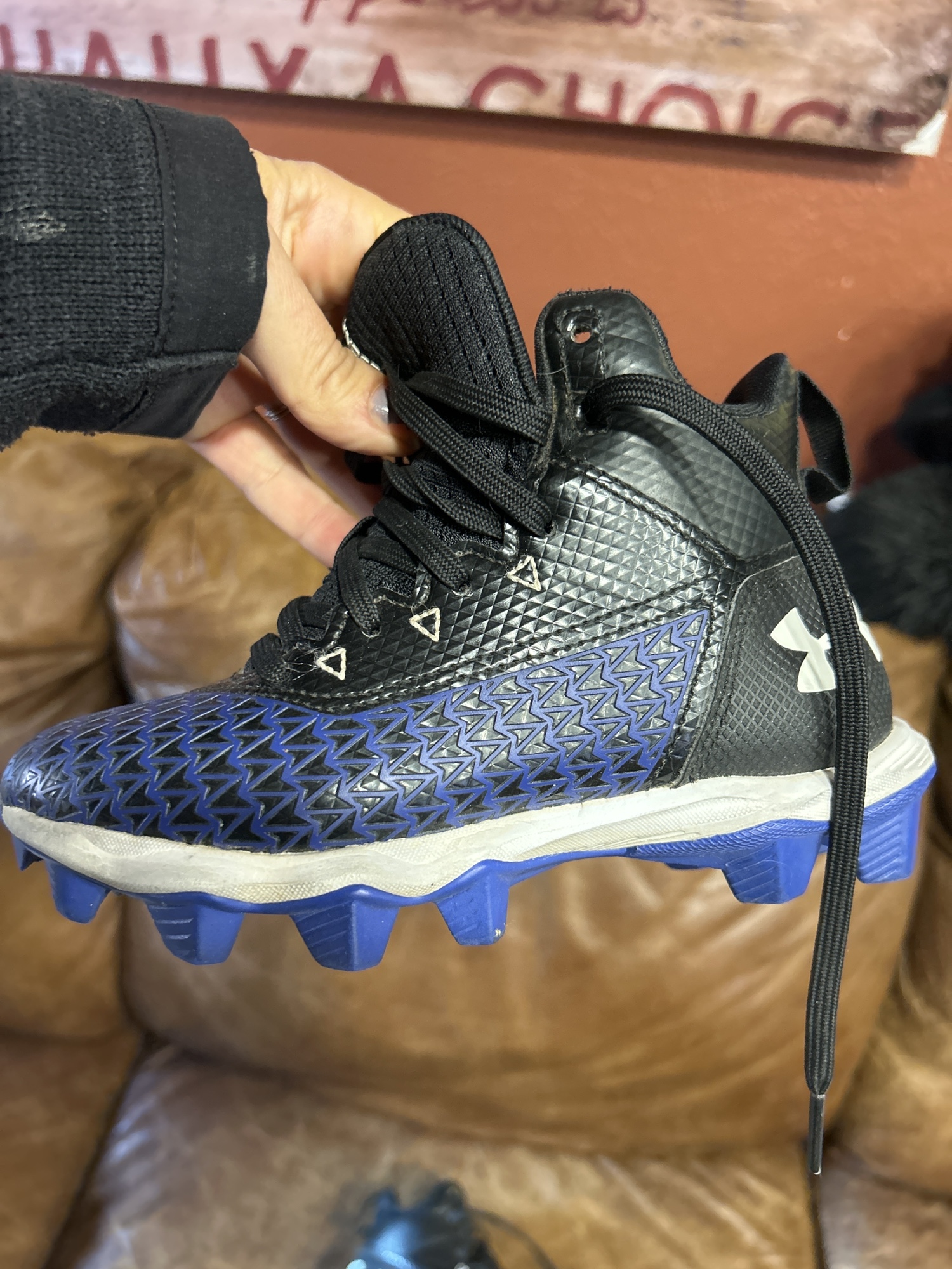 under armor football cleats